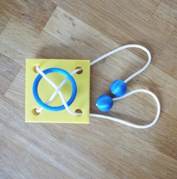 Square Ring String Puzzle